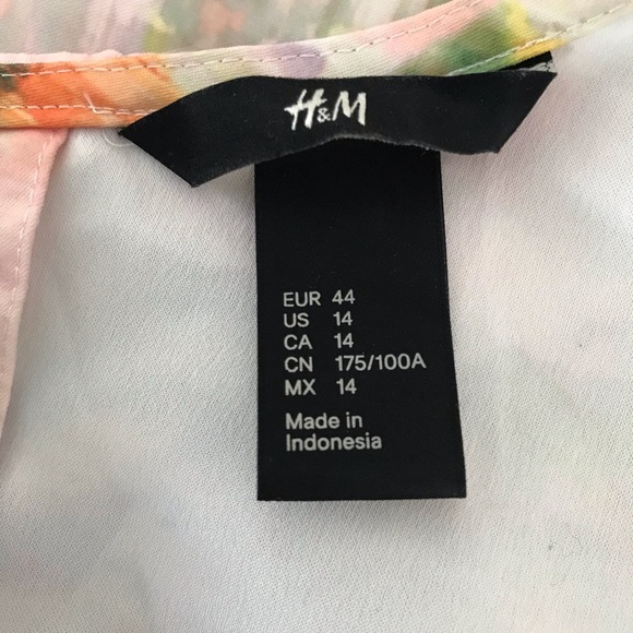 H&M Pastel Cream/Pink/Lilac Abstract Print Sleeveless Peplum Blouse/Top Size 14 - Picture 3 of 8